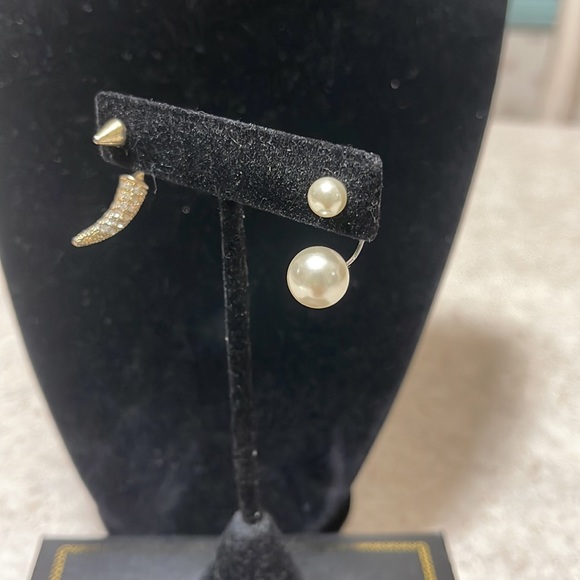 3 DOUBLE HANGING SINGLE POST BACK (HALO,FAUX PEARL, & CRYSTAL HORN)EARRINGS - Picture 3 of 5